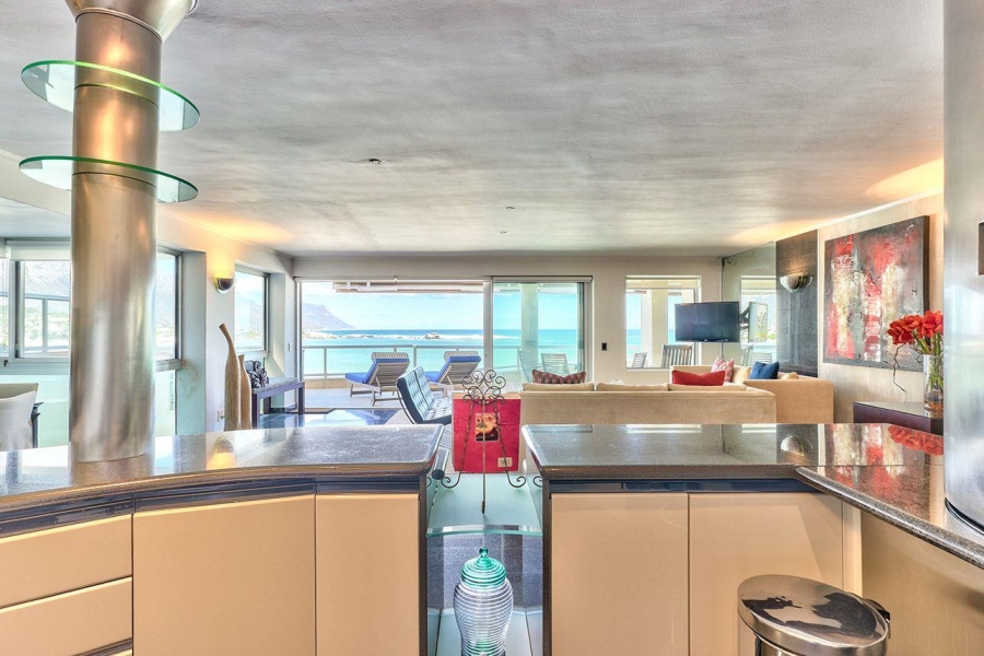 3 Bedroom Property for Sale in Clifton Western Cape